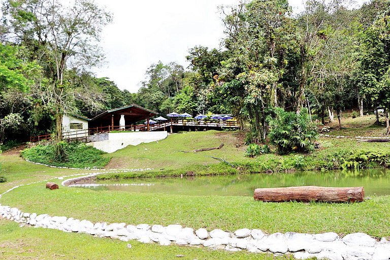 Chalé de 16 Pessoas em Ubatuba