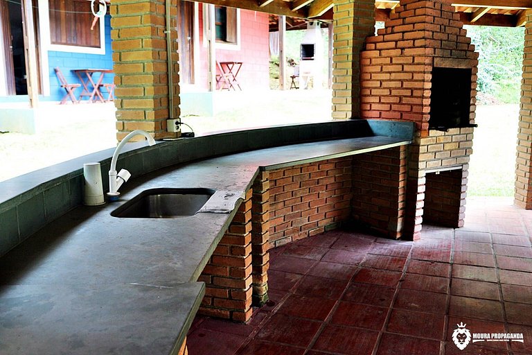 Chalé de Casal e Cortesia de 2 Crianças
